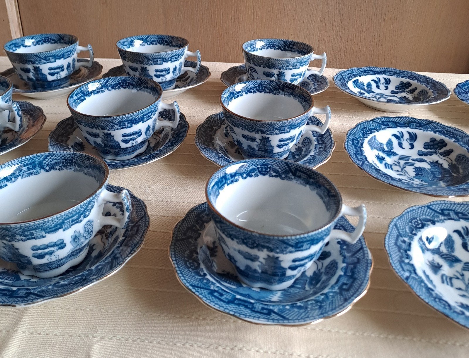 Blue Willow serviesgoed, Antiek en Kunst, Antiek | Servies los, Ophalen