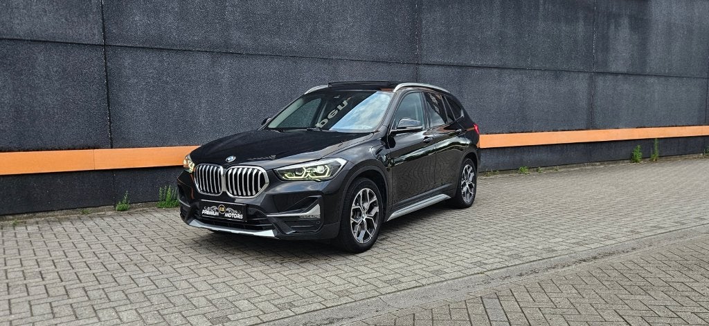 BMW X1 xDrive25e HYBRIDE X LINE SPORT/PANO/LED/ CAMERA/FULL, Autos, X1, Achat, Entreprise, 34 g/km