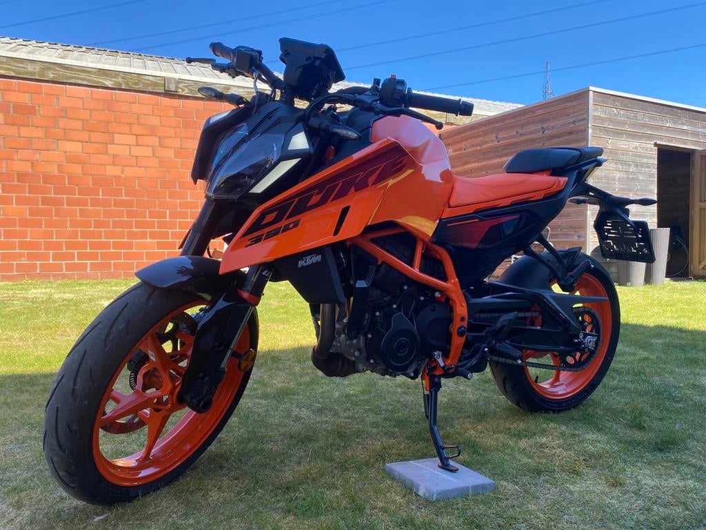 Gloednieuwe KTM DUKE 390  !! Amper 1000km’s!!, Motoren, Motoren | KTM, Particulier, SuperMoto, ABS, Ophalen