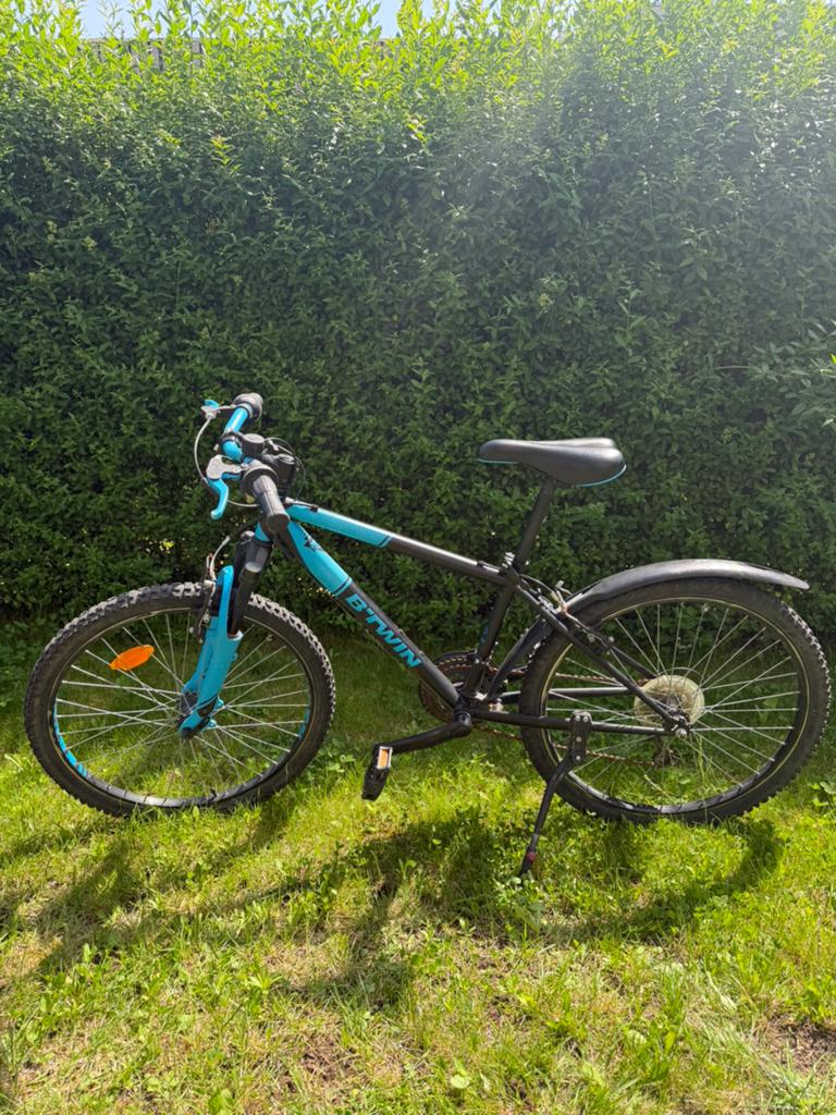 B’TWIN kinderfiets 24 inch – goede staat, Fietsen en Brommers, Fietsen | Mountainbikes en ATB, Zo goed als nieuw, Ophalen