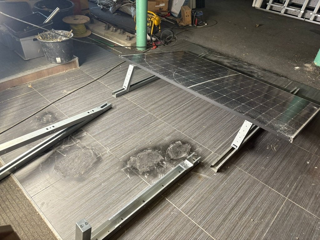 pieds de montage pour panneaux solaire, Enlèvement, Neuf