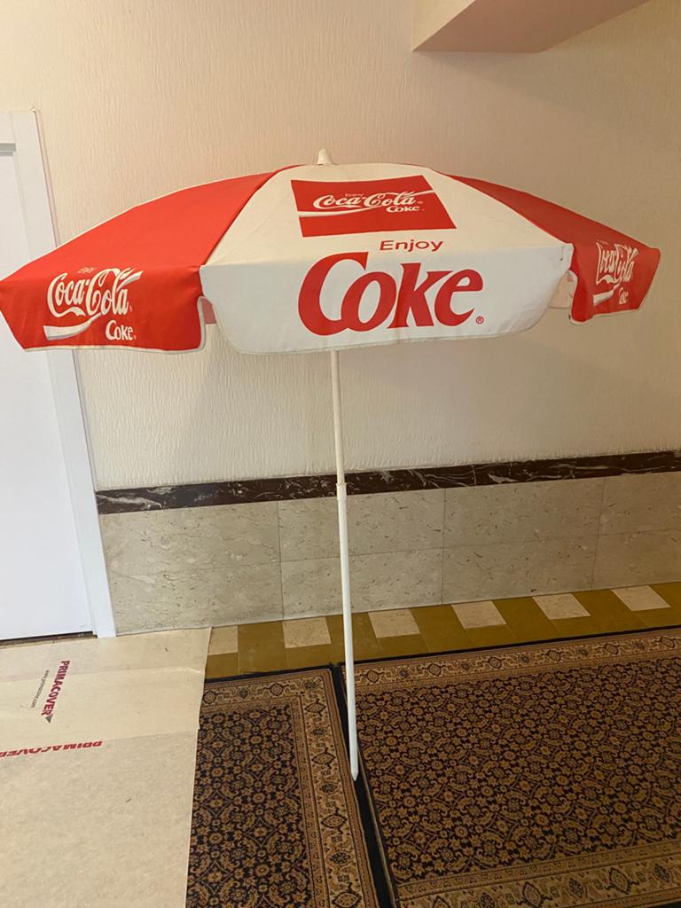 Coca cola parasol, Enlèvement, Comme neuf