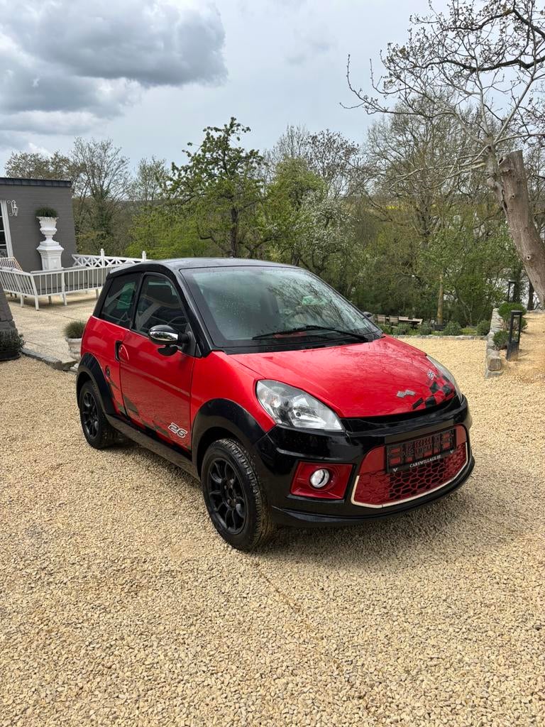 Voiture sans permis Ligier Ixo TEAM 26 de 2013 avec 99.000km, Rouge, Achat, 2 cylindres, Diesel