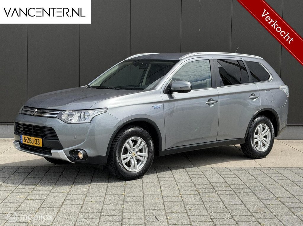 Mitsubishi Outlander 2.0 PHEV Automaat Benzine Hybride Clima, Auto's, Mitsubishi, Automaat, Zwart, 4 cilinders, 89 kW