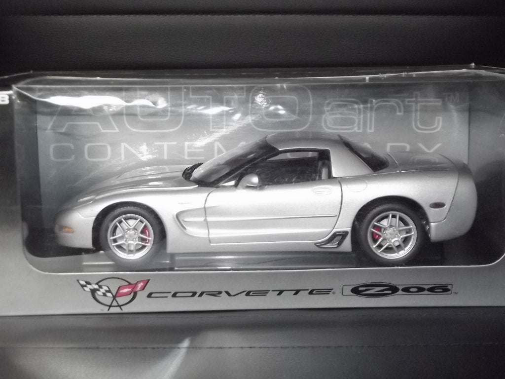 Corvette Z06 - Echelle 1/18, Enlèvement ou Envoi, Comme neuf, Voiture, Autoart