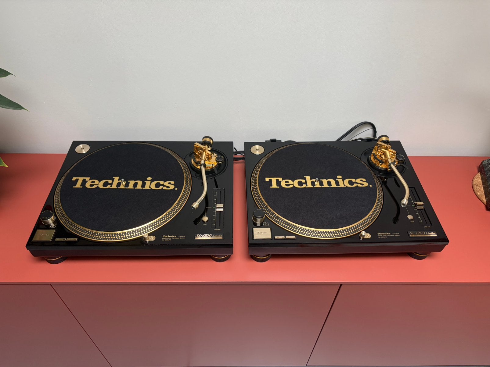 Technics SL1200 limited (gold) - 2 stuks, Ophalen, Technics