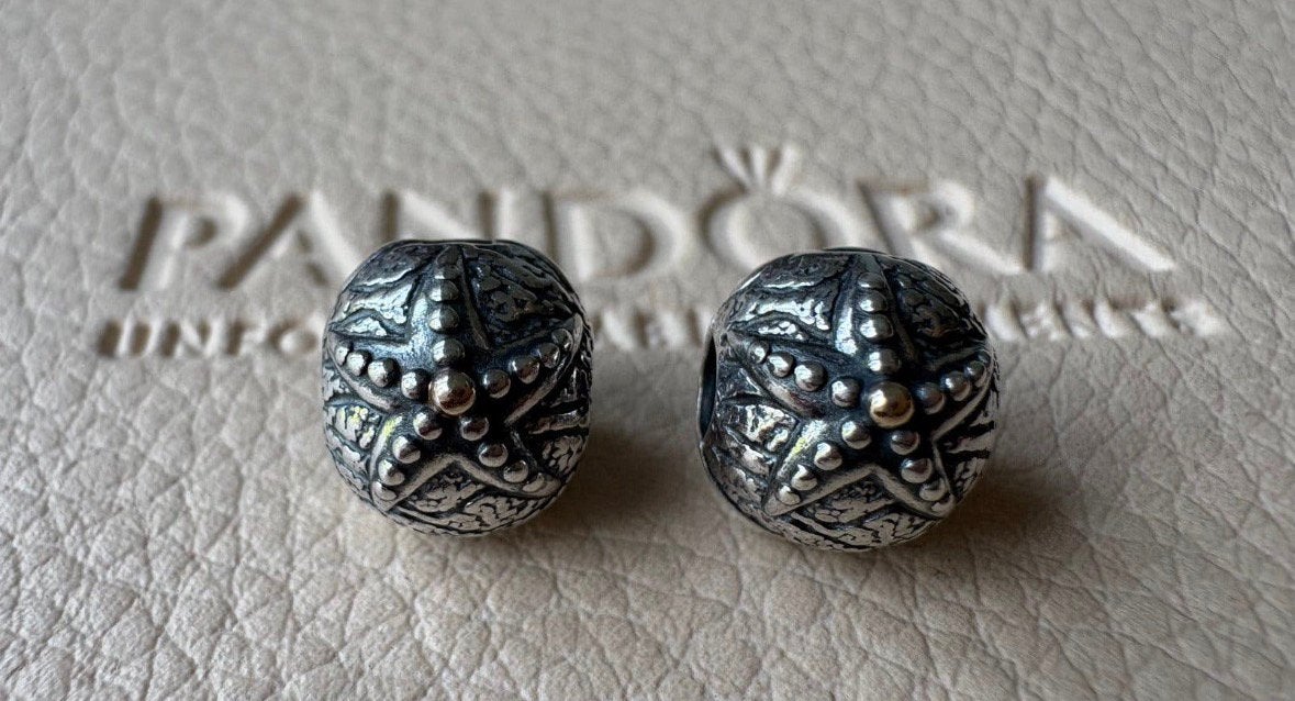 Pandora clips met 14kt goud, Pandora, Nieuw, Ophalen of Verzenden, 2 of 3 bedels