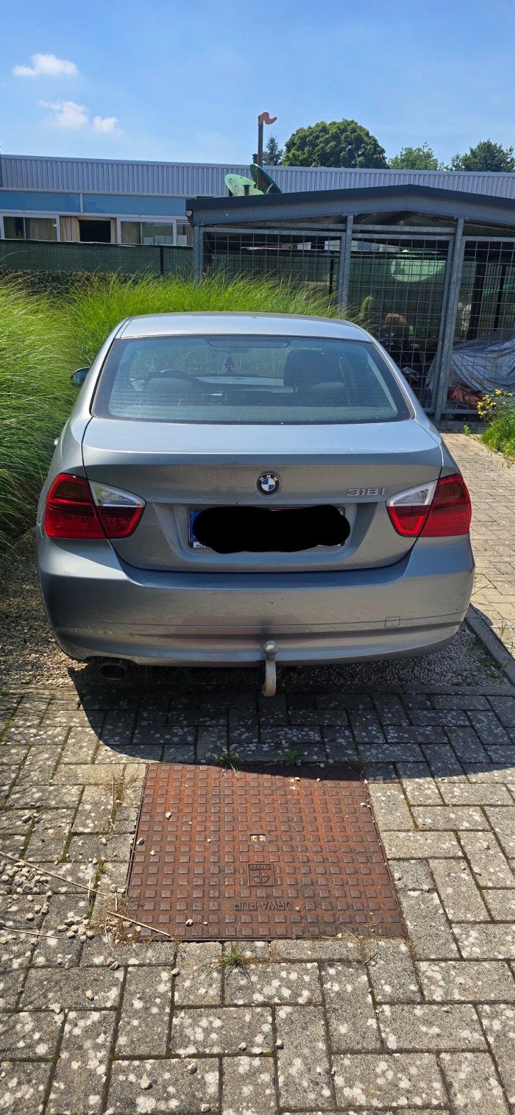 BMW 318i 2006 essence, Autos, Argent ou Gris, 4 portes, Boîte manuelle, Noir