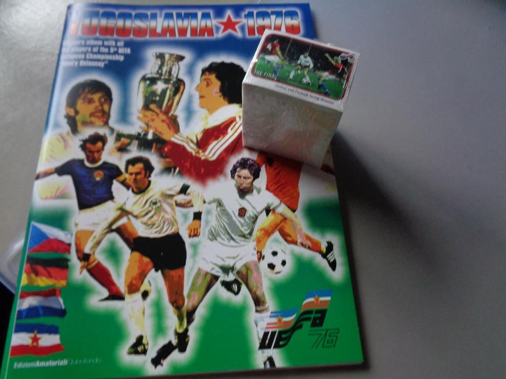 PANINI  COMME  foot set  complet EURO 1976 434x + album vide, Envoi, Neuf