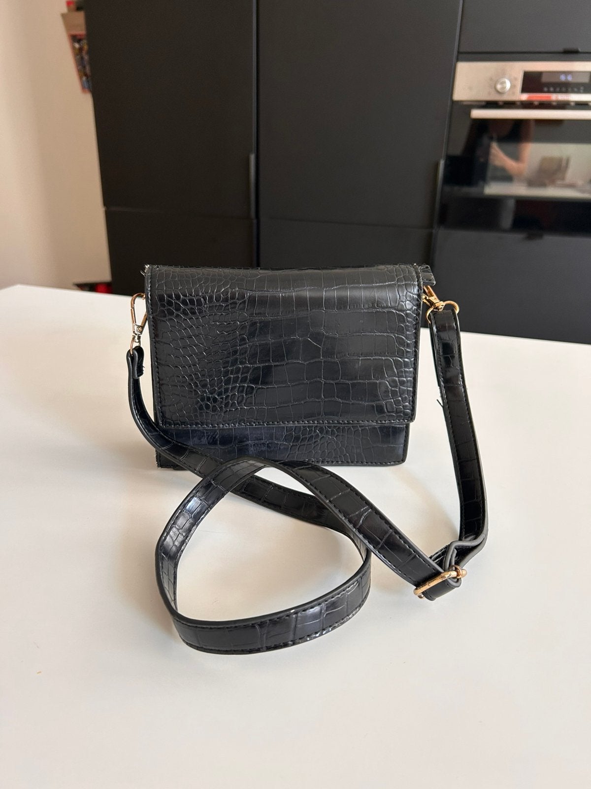 Handtas zwart, Handtassen en Accessoires, Tassen | Schoudertassen, Ophalen of Verzenden, Gebruikt, Zwart, Overige merken