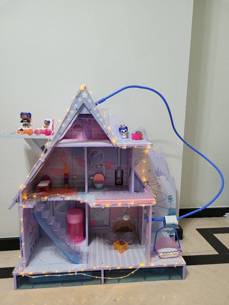 LOL Surprise Poppenhuisje voor in de winter, Ophalen, Gebruikt, Poppenhuis
