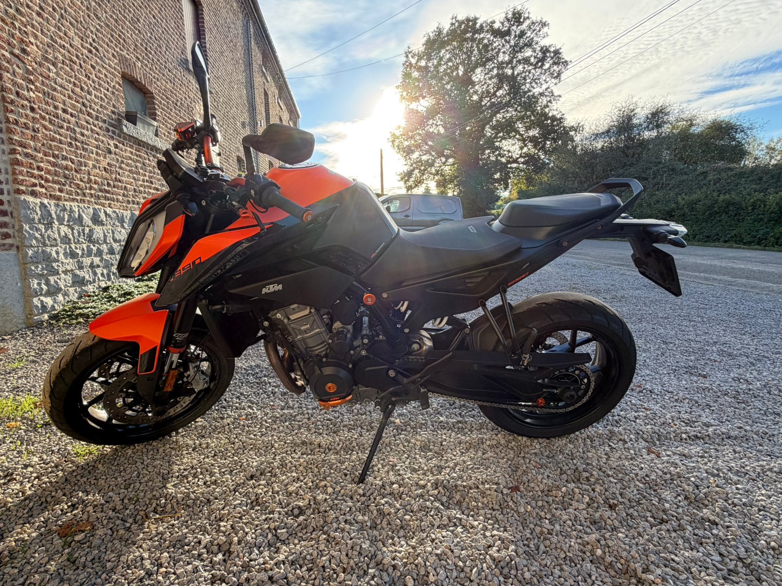 KTM 890 Duke – 2021 – 17.500 km – Très bon état, Motoren, ABS, 2 cilinders, Occasion, 889 cc