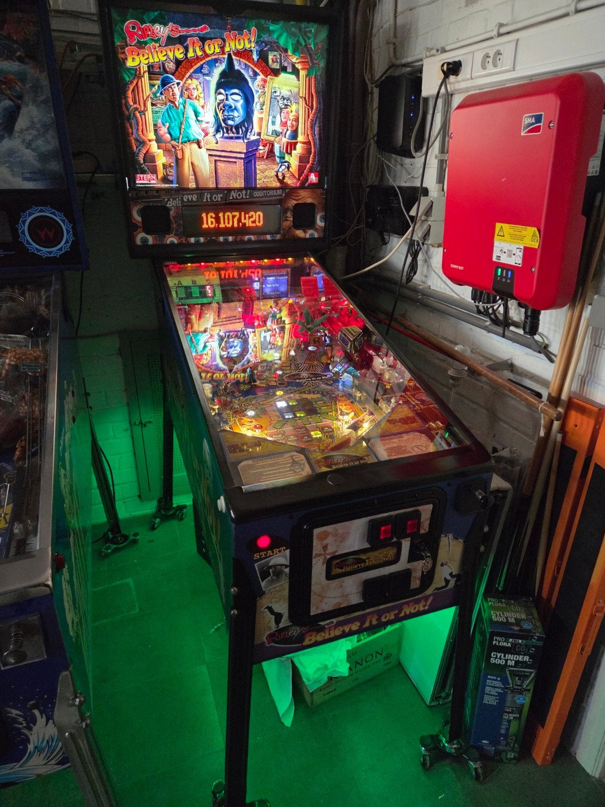 Vends ou échange Flipper Ripley's believe it or not !, Enlèvement, Électronique, Stern