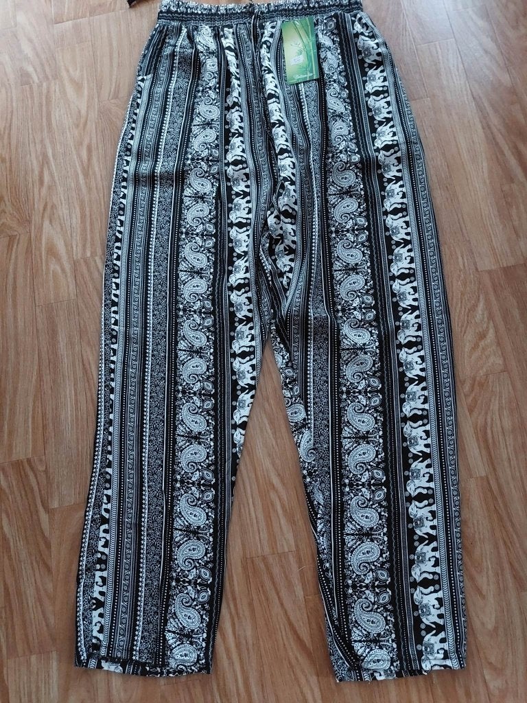 Dames Broek, Ophalen of Verzenden, Nieuw, Maat 42/44 (L)