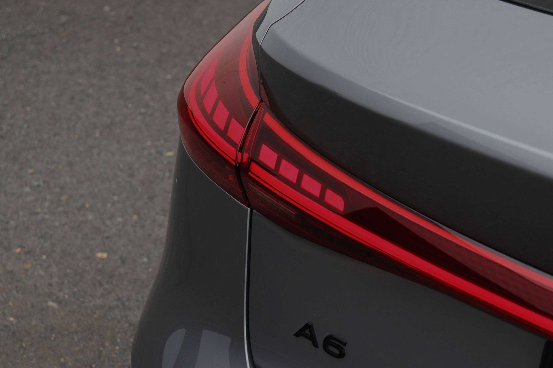 Audi A6 e-tron Sportback 83 kWh - Matrix/BlindSpot/Keyless/3, Automaat, Dealer onderhouden, Gebruikt, Elektronische parkeerrem