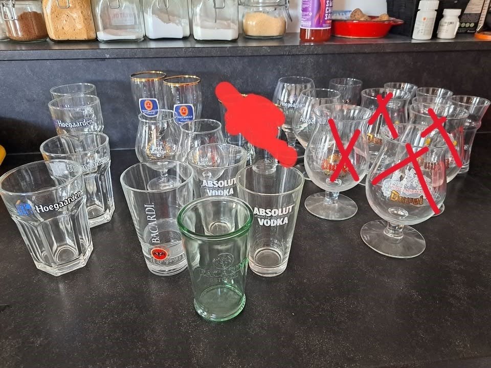 Diverse bier en alcohol glazen, Verzamelen, Glas en Drinkglazen, Zo goed als nieuw, Bierglas, Ophalen of Verzenden