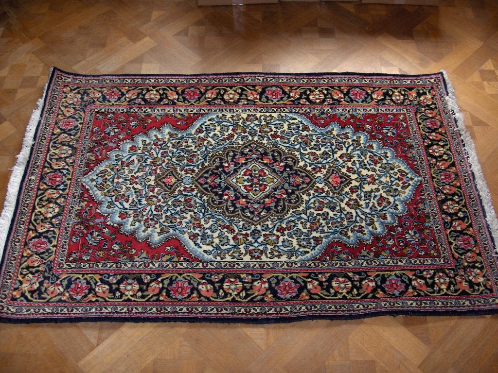 Tapis d'orient d'origine, Enlèvement