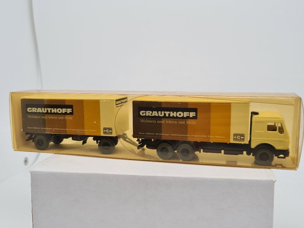 Mercedes 2235 truck koffer combi Grauthoff - Wiking 1/87, Verzenden, Zo goed als nieuw, Bus of Vrachtwagen, Wiking