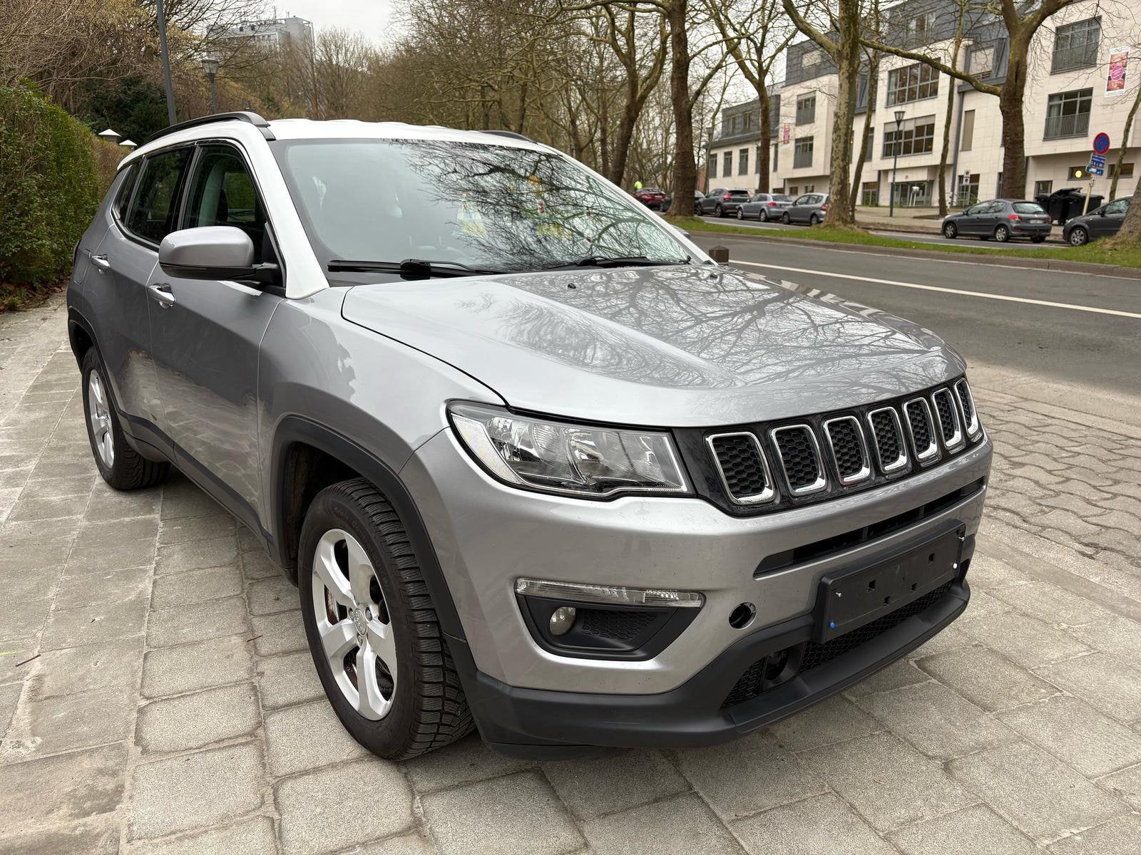 Jeep Compass 1.6 Diesel Limited, Auto's, Jeep, 4 cilinders, Leder en Stof, Compass, Bedrijf