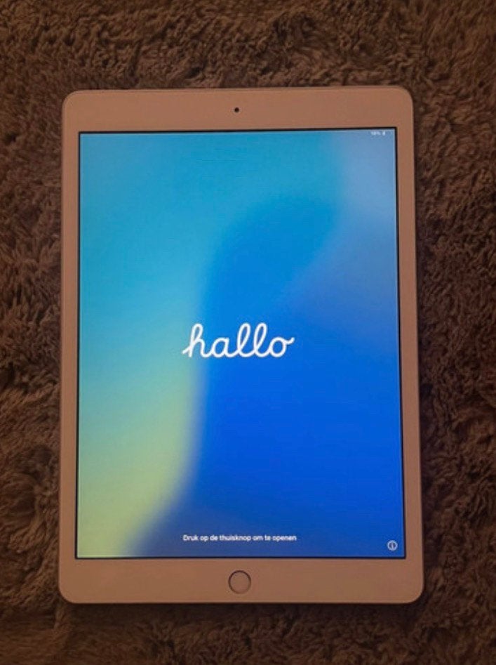 Apple iPad 6e Gen 32GB WiFi – Zo goed als nieuw + doos, Enlèvement ou Envoi, Apple iPad, 9 pouces, Comme neuf