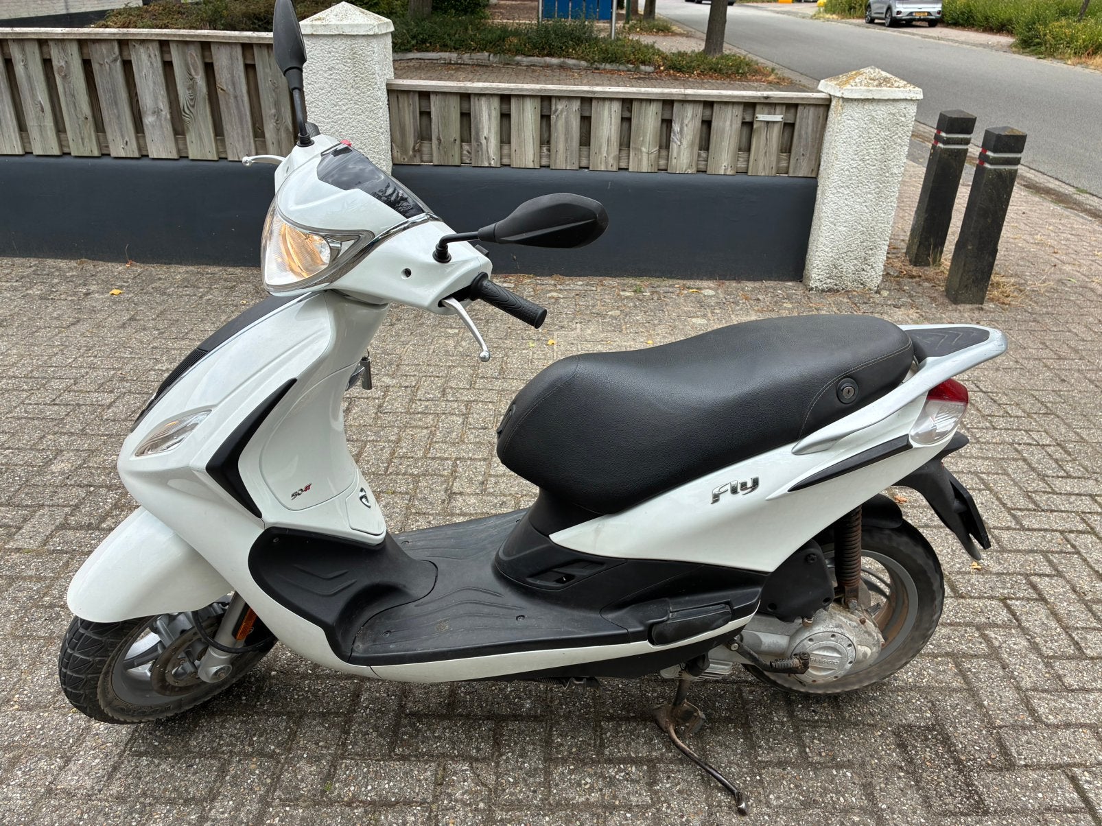 Piaggio New Fly A klasse ( Zip Vespa ), Piaggio, Comme neuf, Enlèvement, Essence