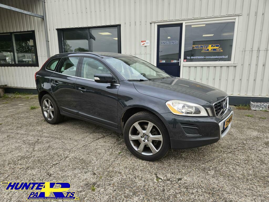 Volvo XC60 2.0 T5 Summum Kleurcode 492, Volvo, Volvo, Utilisé