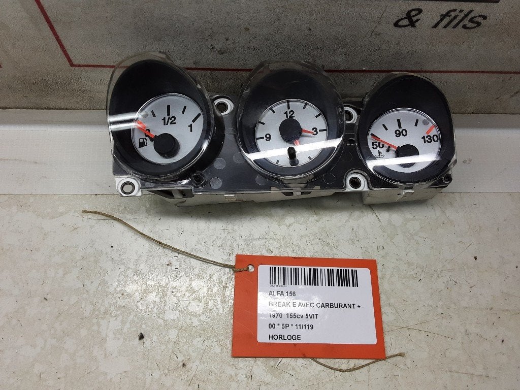 HORLOGE Alfa Romeo 156 Sportwagon (932) (606577729), Mevr. I. Hauben, Utilisé, Alfa Romeo, Rue de l'Espoir 34 34
4030  GRIVEGNÉE, BE