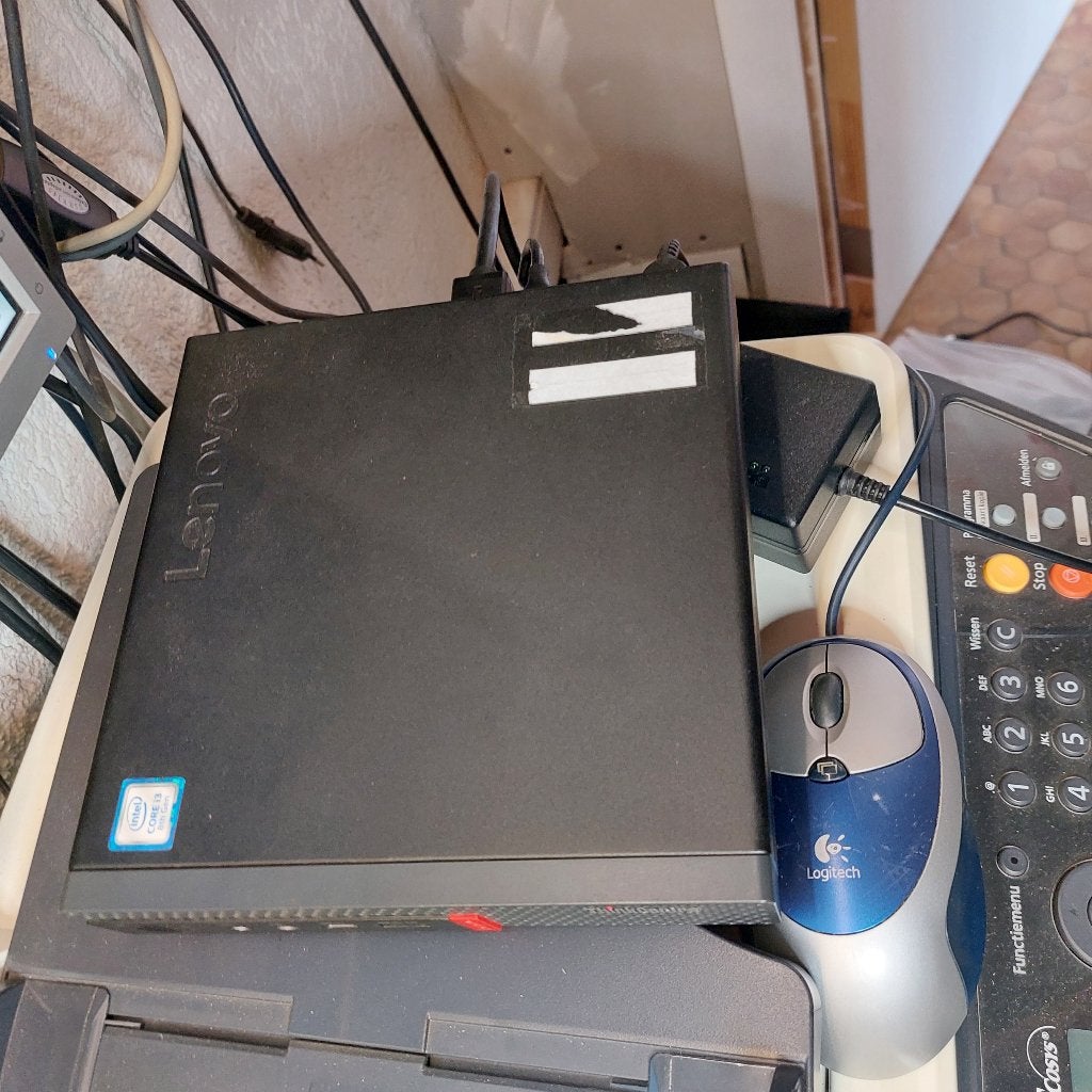 mini PC 8100t 16GB RAM 600GB opslag, Computers en Software, Ophalen, 2 tot 3 Ghz, Refurbished, 512 GB
