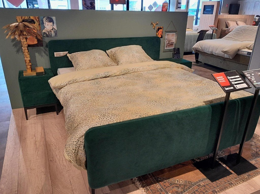 Boxspring Swiss Sense (70 % korting), Ophalen, 210 cm, 180 cm, Groen