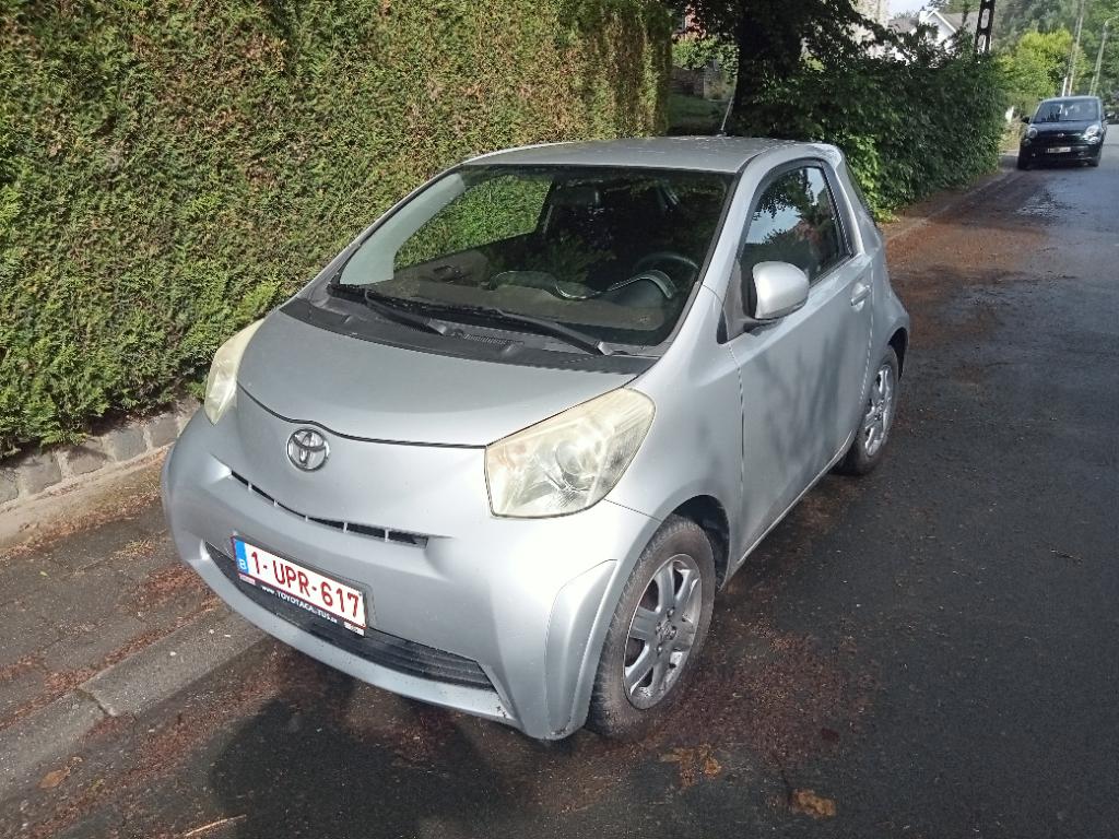 Toyota IQ, Autos, IQ, Argent ou Gris, Achat, Boîte manuelle