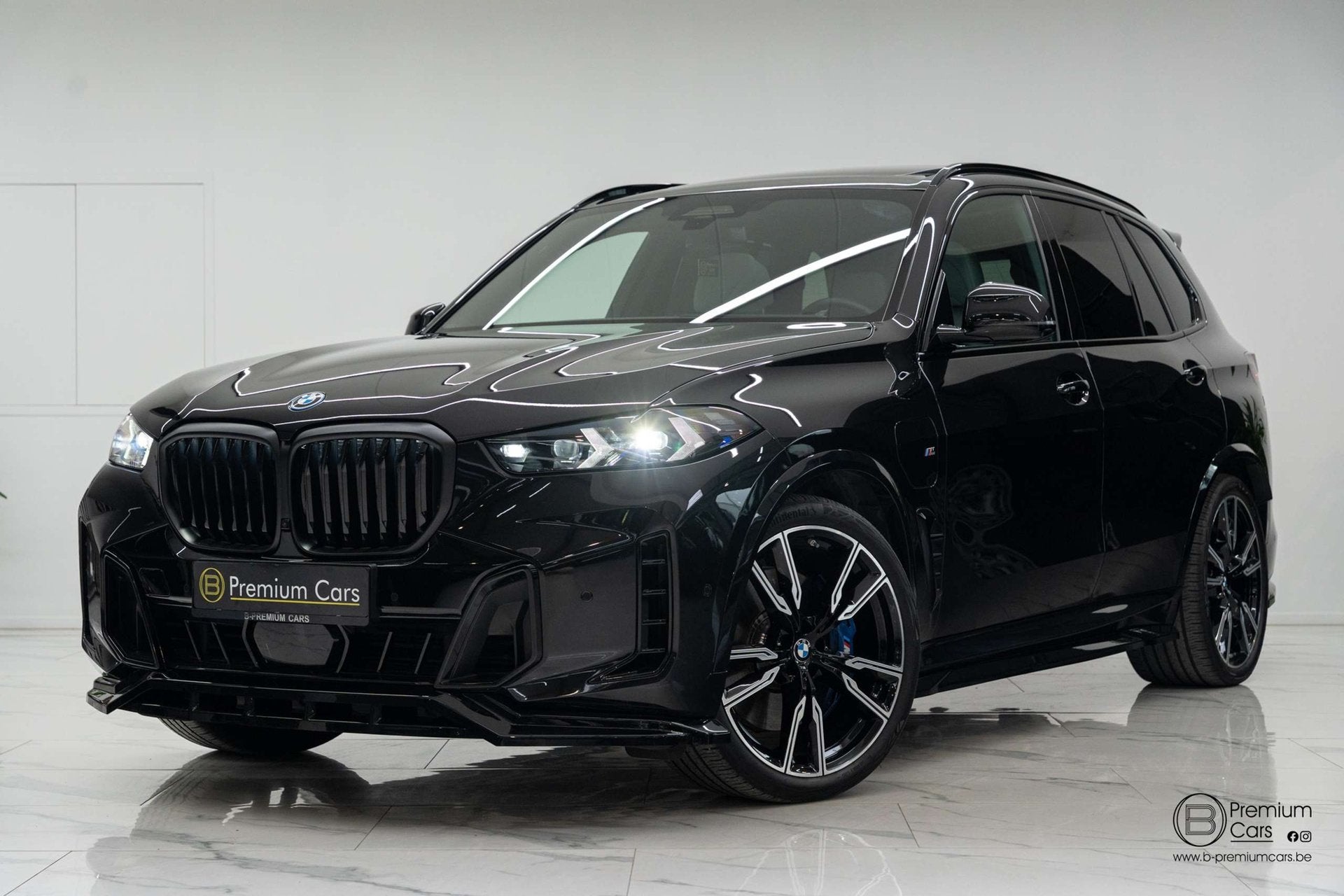 BMW X5 xDrive50e hybrid M-Performance bodykit! Pano, H&K, Ac, Autos, BMW, Entreprise, Achat, X5, Caméra 360°, 4x4, ABS, Caméra de recul