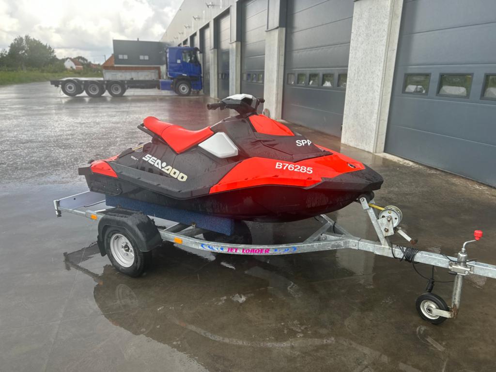 Sea-doo spark, Watersport en Boten, Jetski's en Waterscooters, Ophalen, Gebruikt, Benzine, Minder dan 70 pk