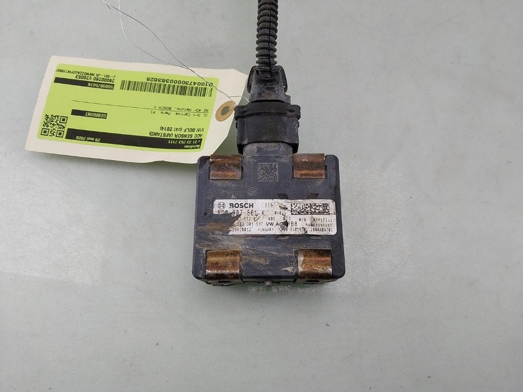 ACC SENSOR Volkswagen Golf VII (AUA) (01-2012/03-2021), Robert Bosch AG, Gebruikt, Volkswagen, Robert-Bosch-Allee 1
74232  Abstatt, DE