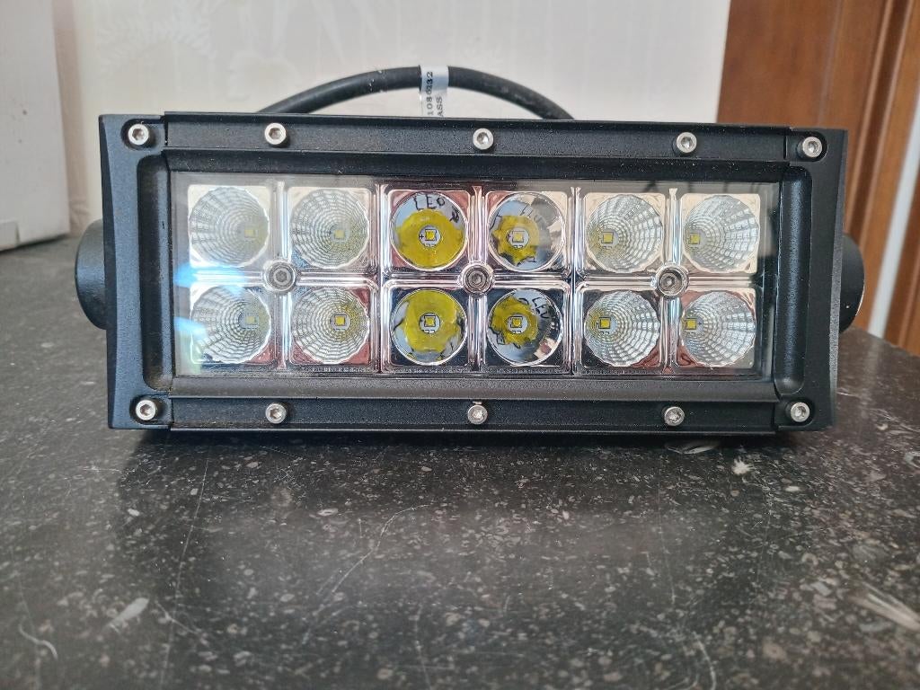 Projecteur LED 12-48v 36w 4x4 pour camion, Enlèvement ou Envoi, Neuf