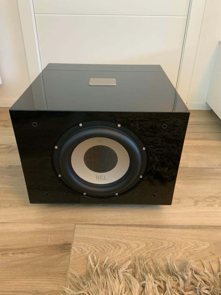 REL 550S, Audio, Tv en Foto, Luidsprekerboxen, Ophalen of Verzenden, Zo goed als nieuw, Subwoofer