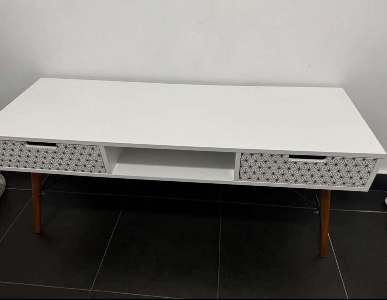 Witte tv-kast / tv-meubel met 2 lades – retro stijl, Audio, Tv en Foto, Ophalen, Gebruikt