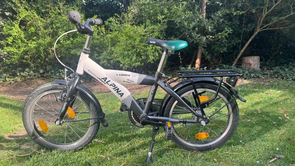 Alpina Yabber kinderfiets (16 inch), Fietsen en Brommers, Fietsen | Vouwfietsen, Ophalen, Zo goed als nieuw, Terugtraprem, 14 tot 16 inch