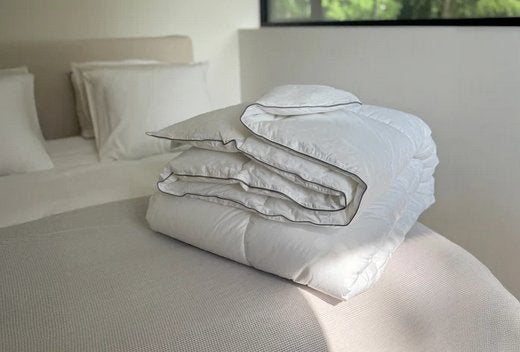 linge de lit .. couette 140/200 neuve, Maison & Meubles, Enlèvement, Couverture ou Couette, Blanc, Neuf