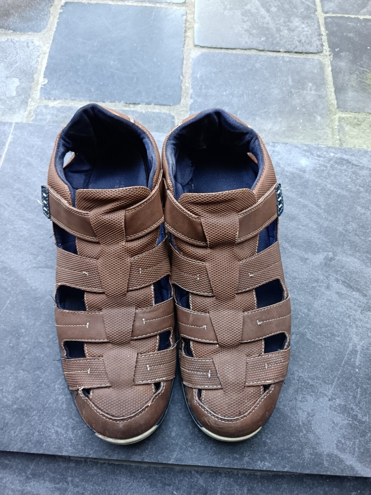Heren Pantoffel, Ophalen