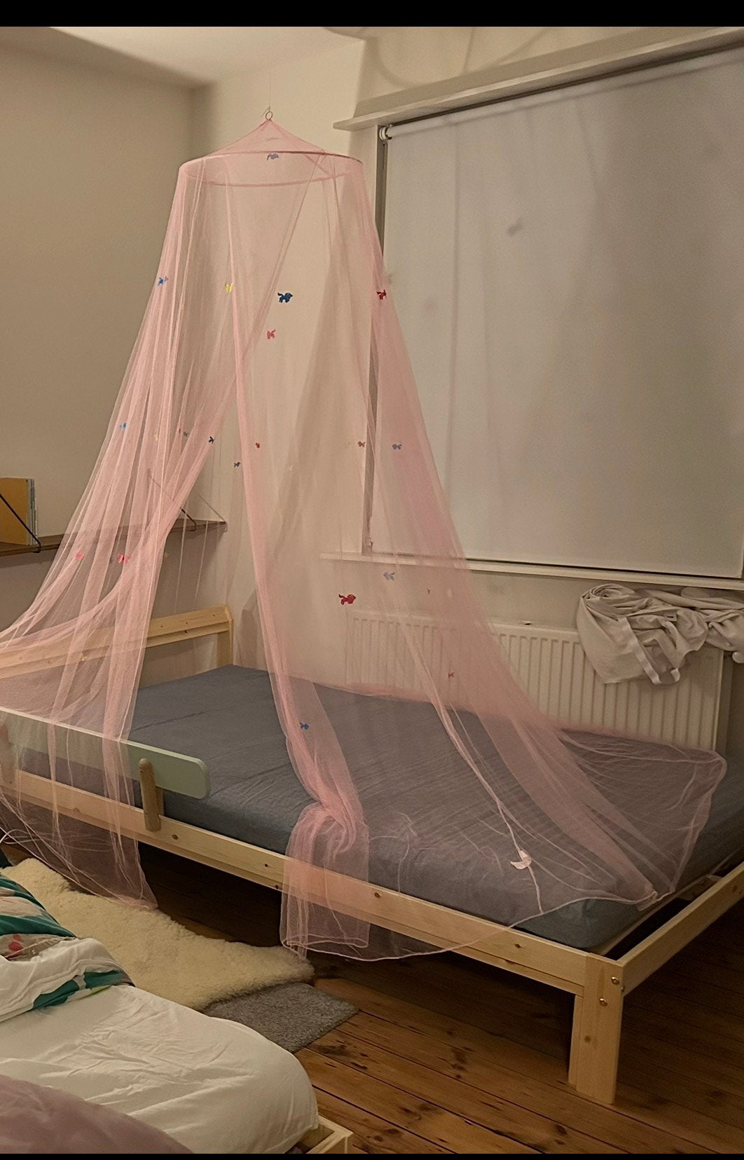 Bed hout twijfelaar, Huis en Inrichting, Slaapkamer | Bedden, Ophalen, Wit, Zo goed als nieuw, Twijfelaar
