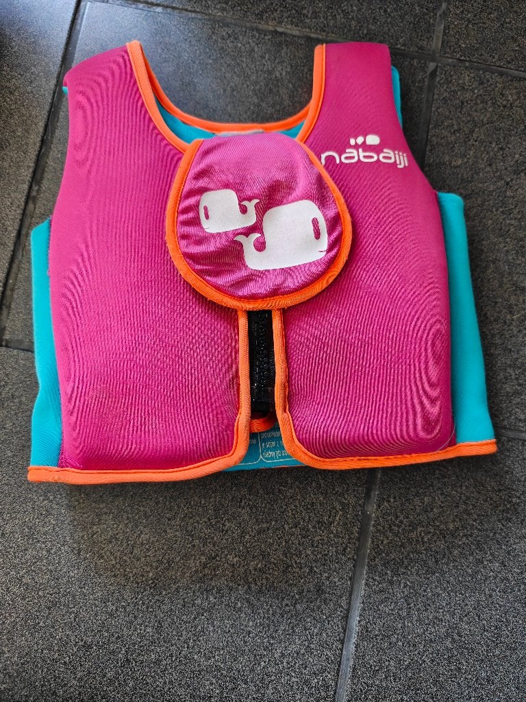 Zwemvest 15-18 kg, Ophalen of Verzenden, Zo goed als nieuw