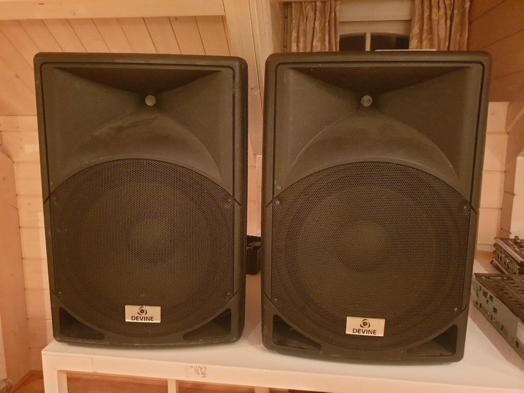 Devine Artis 15A, Musique & Instruments, Amplis | Clavier, Moniteur & Sono, Enlèvement