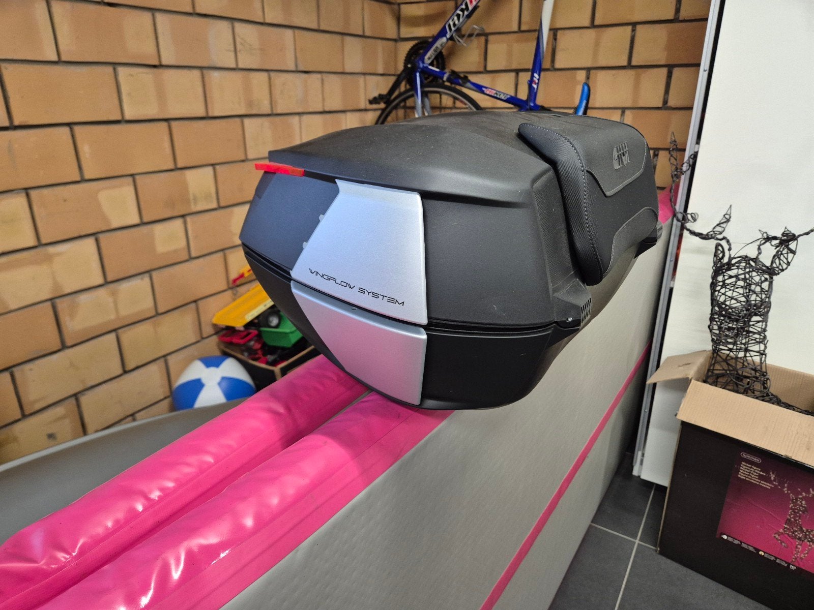 GIVI V49 AIR Monokey Topkoffer, Motos, Accessoires | Valises & Sacs, Comme neuf, Enlèvement