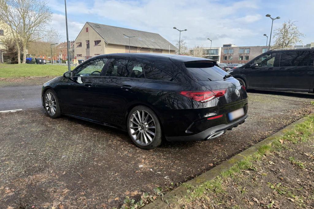 Mercedes CLA 200 AMG LINE, Auto's, Mercedes-Benz, CLA, Zwart, 4 cilinders, Zwart