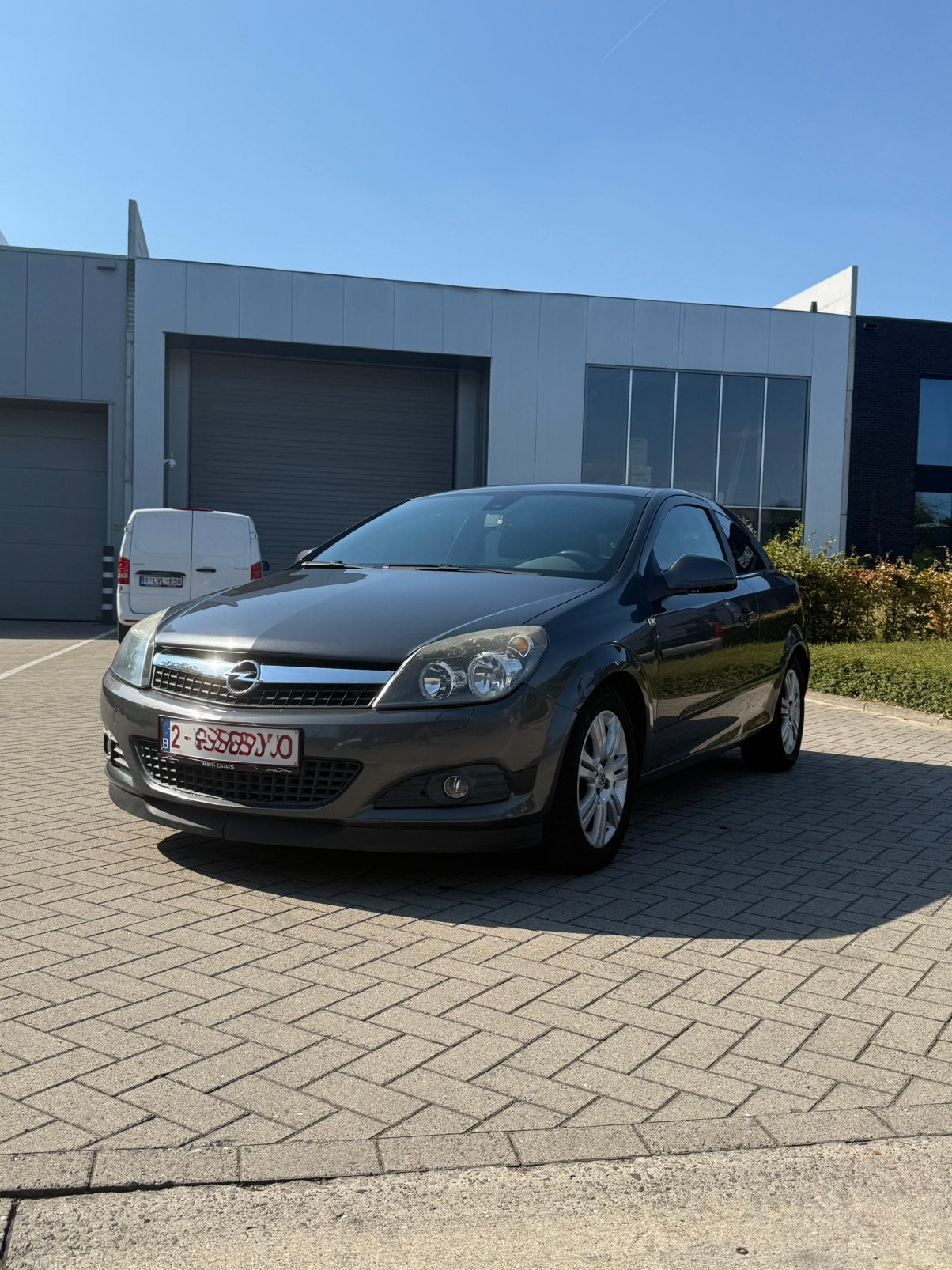 Opel Astra GTC, Autos, Opel, Argent ou Gris, Achat, Boîte manuelle, Noir