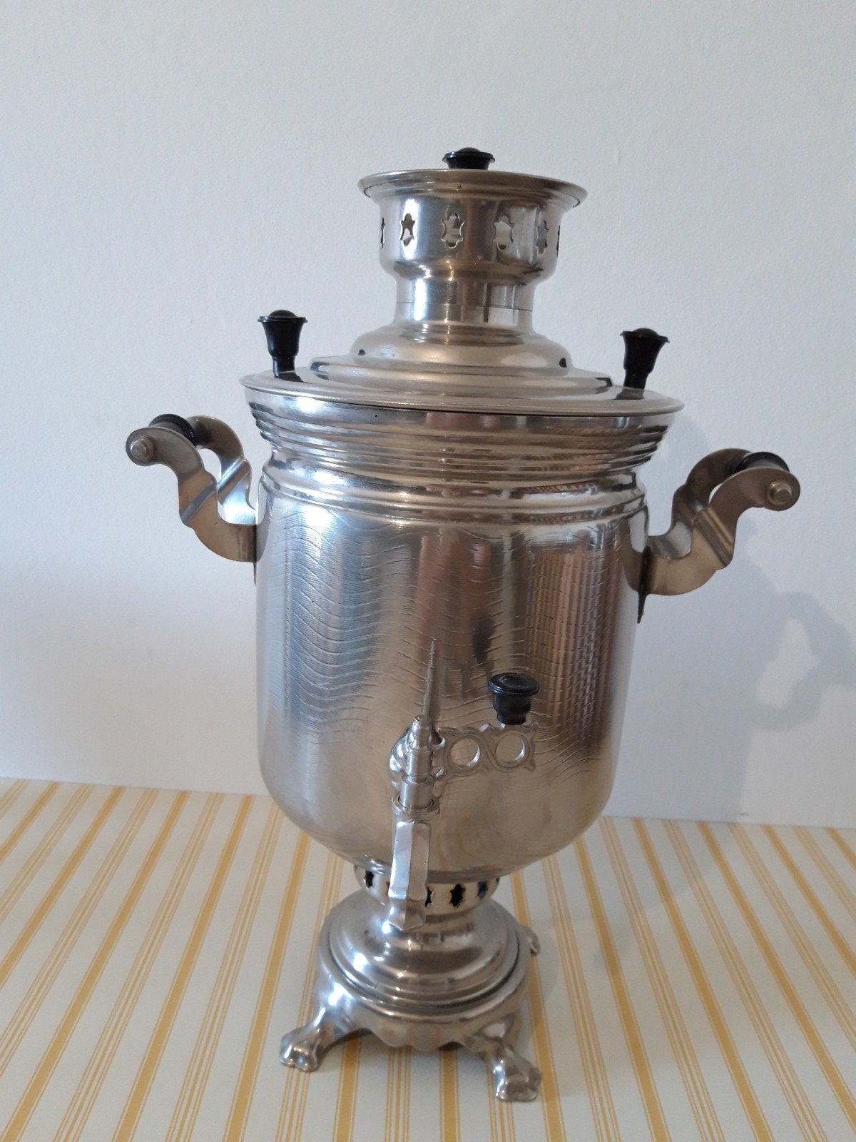 Theepot/ Warm water- Warme dranken- houder( Vintage ), Ophalen