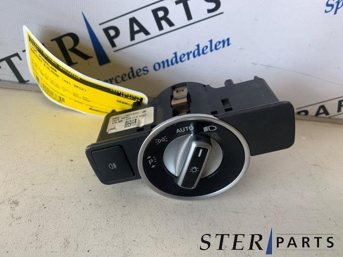 Licht Schakelaar van een Mercedes B-Klasse, Auto-onderdelen, Dashboard en Schakelaars, Mercedes-Benz, Gebruikt, 3 maanden garantie