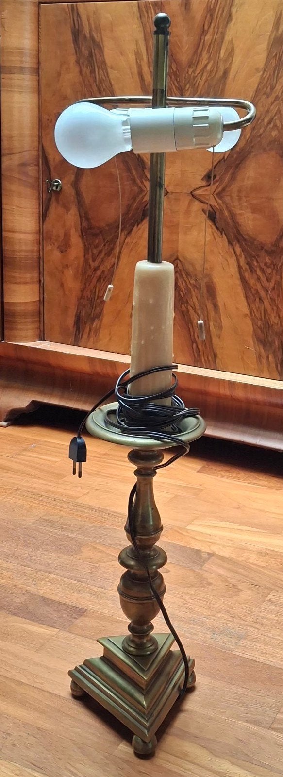 pied de lampe cierge en bronze, Antiquités & Art, Enlèvement