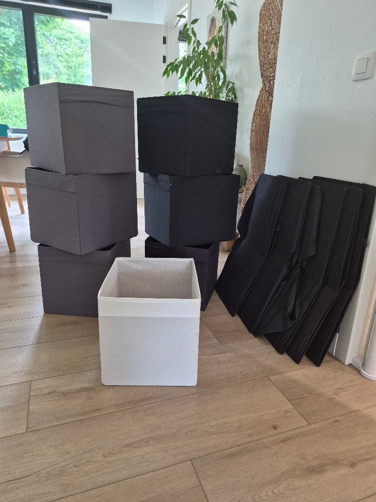 Drona opbergdoos Ikea, Ophalen