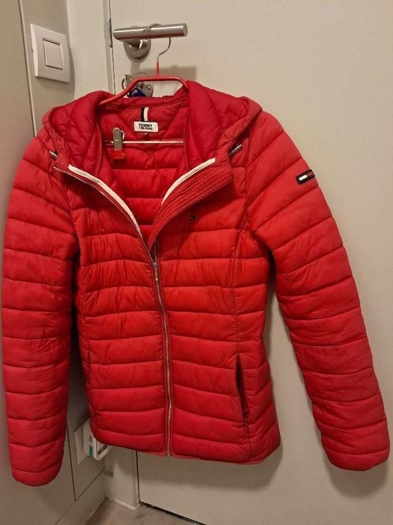 Veste « Tommy Jeans » pour fille, Rouge, Enlèvement ou Envoi, Taille 36 (S), Porté